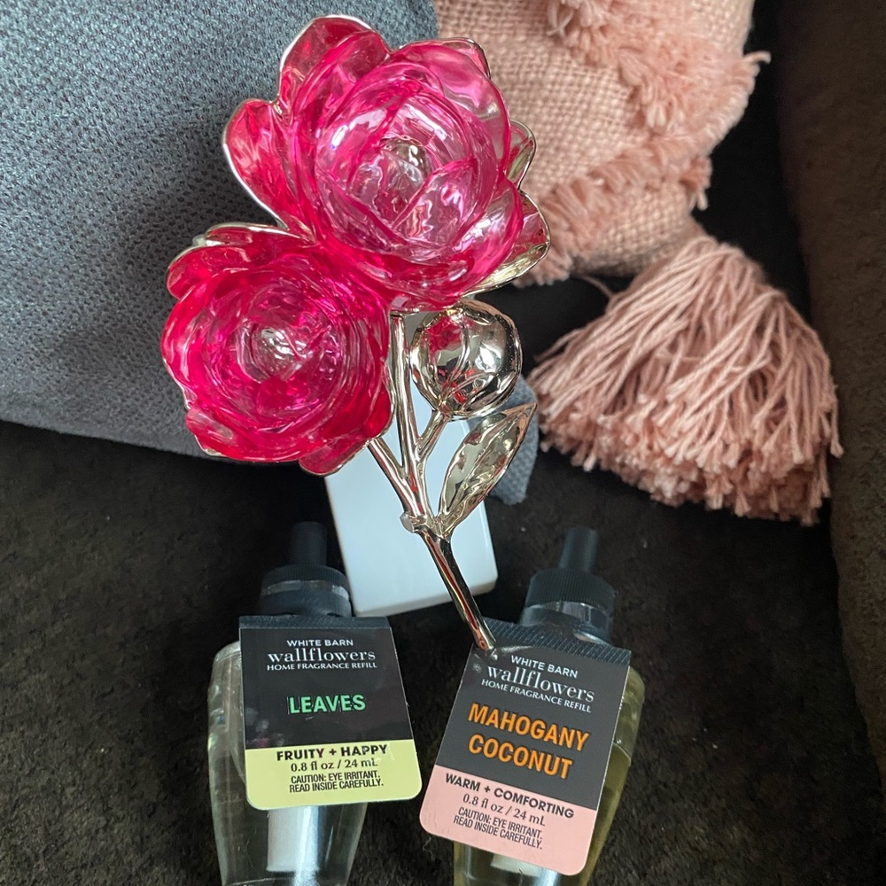Bath & Body Works wallflowers